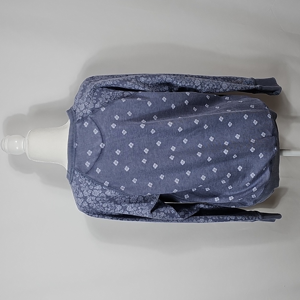 Aerie Blue Floral Raglan Sweatshirt XS Distressed Faded Pullover Soft Crewneck - Picture 3 of 16